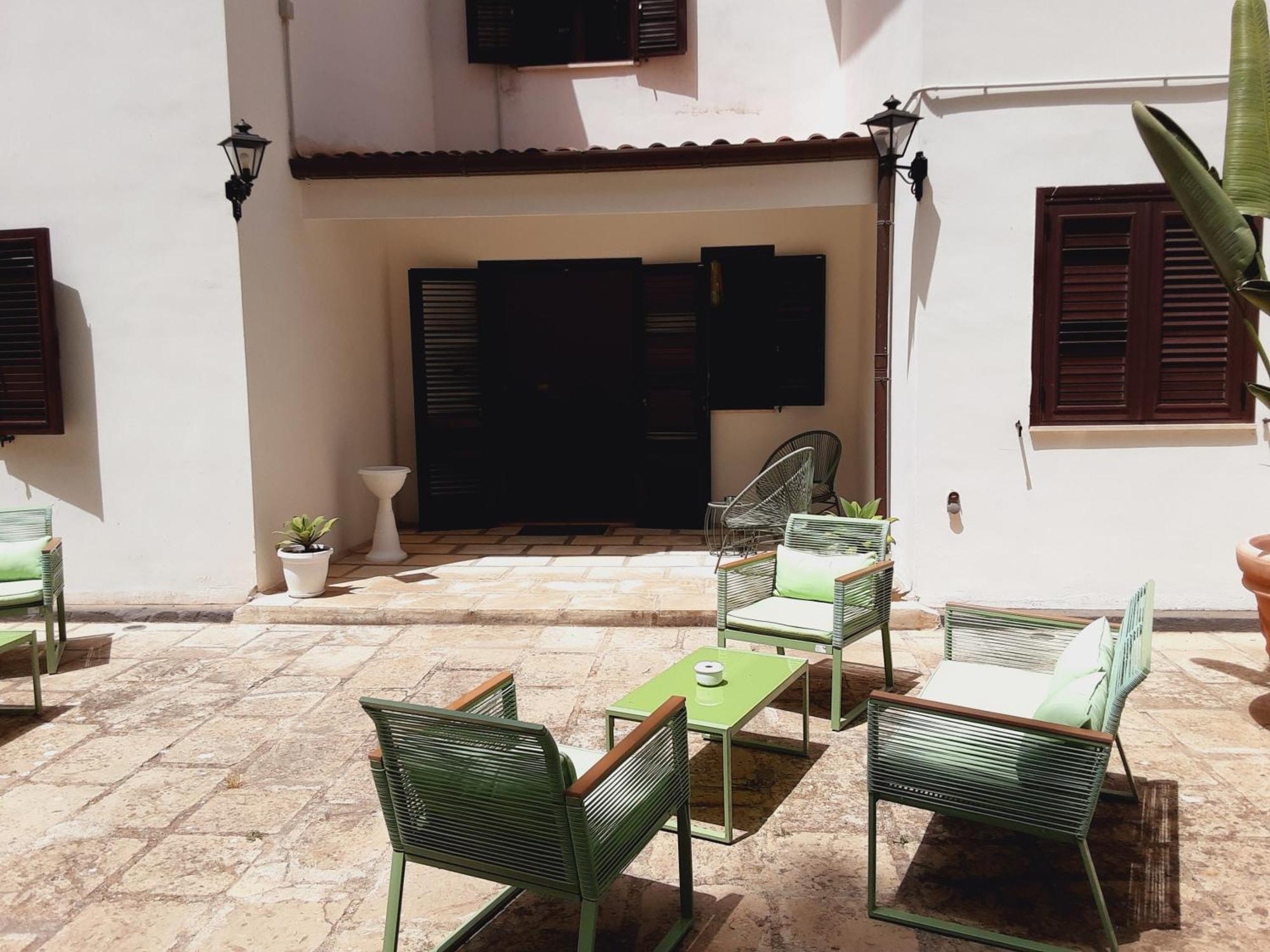 Relais Lavalle Taranto Exterior foto